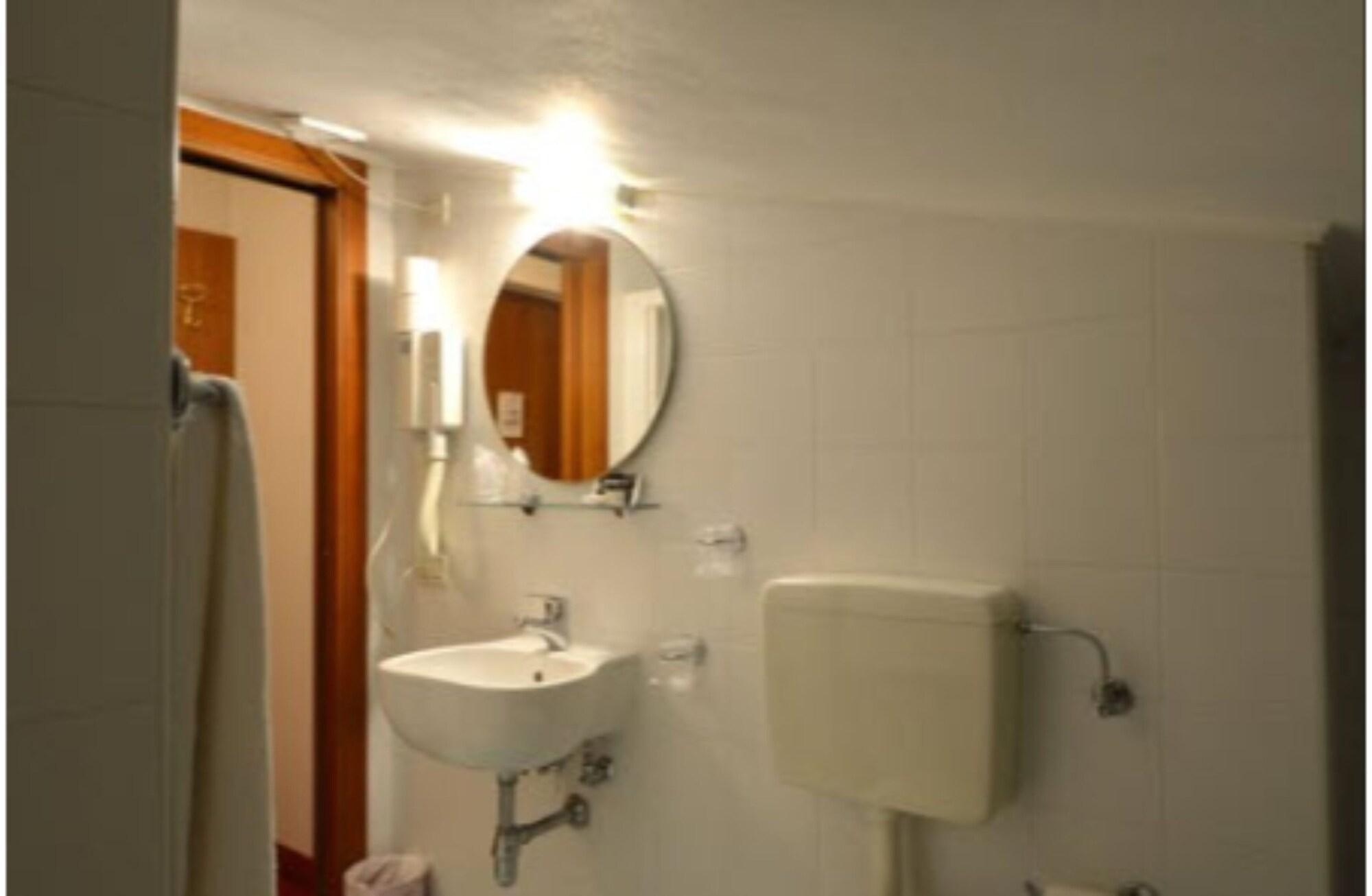 Hotel Due Ragni Villorba Bagian luar foto