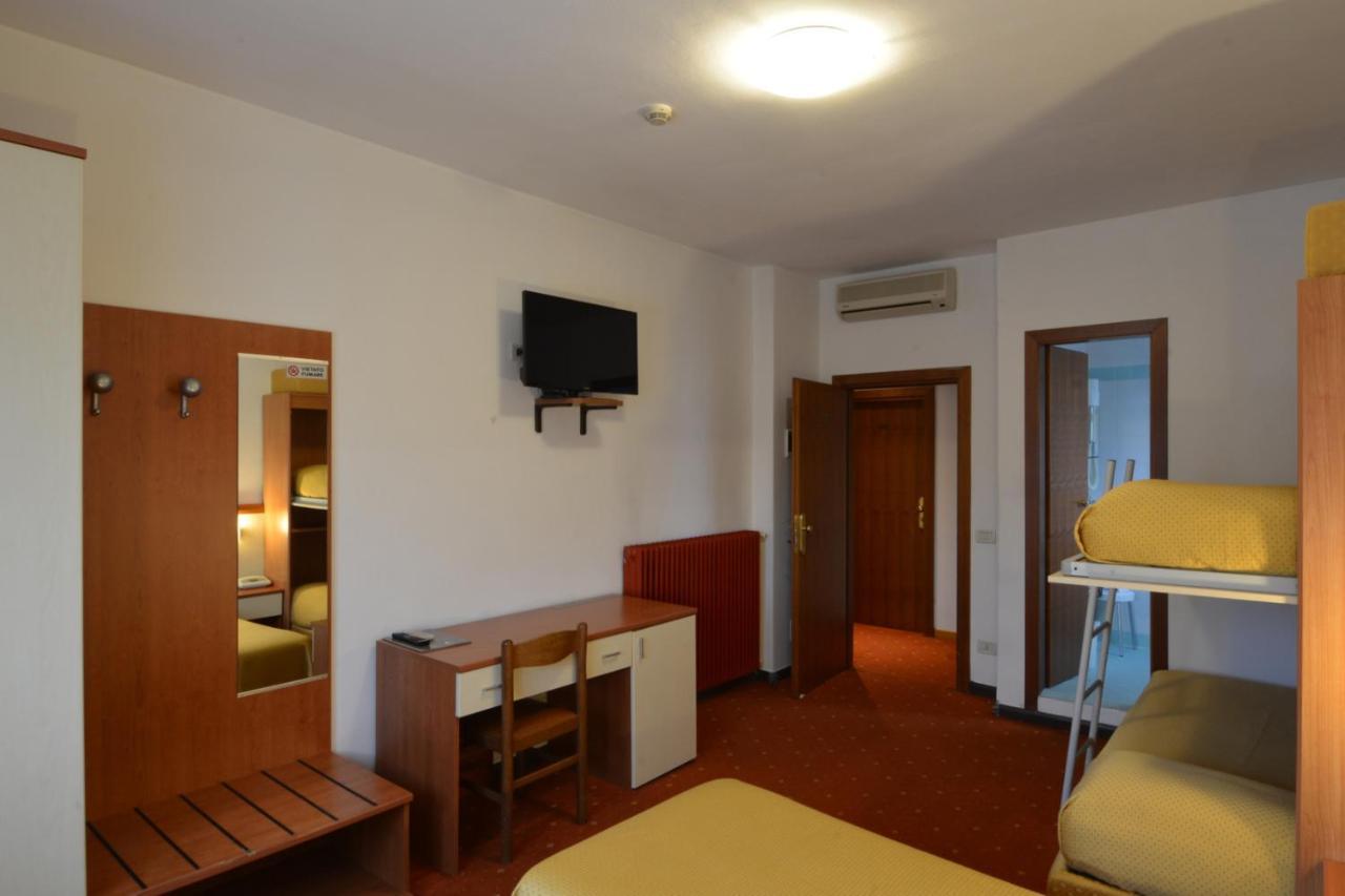 Hotel Due Ragni Villorba Bagian luar foto