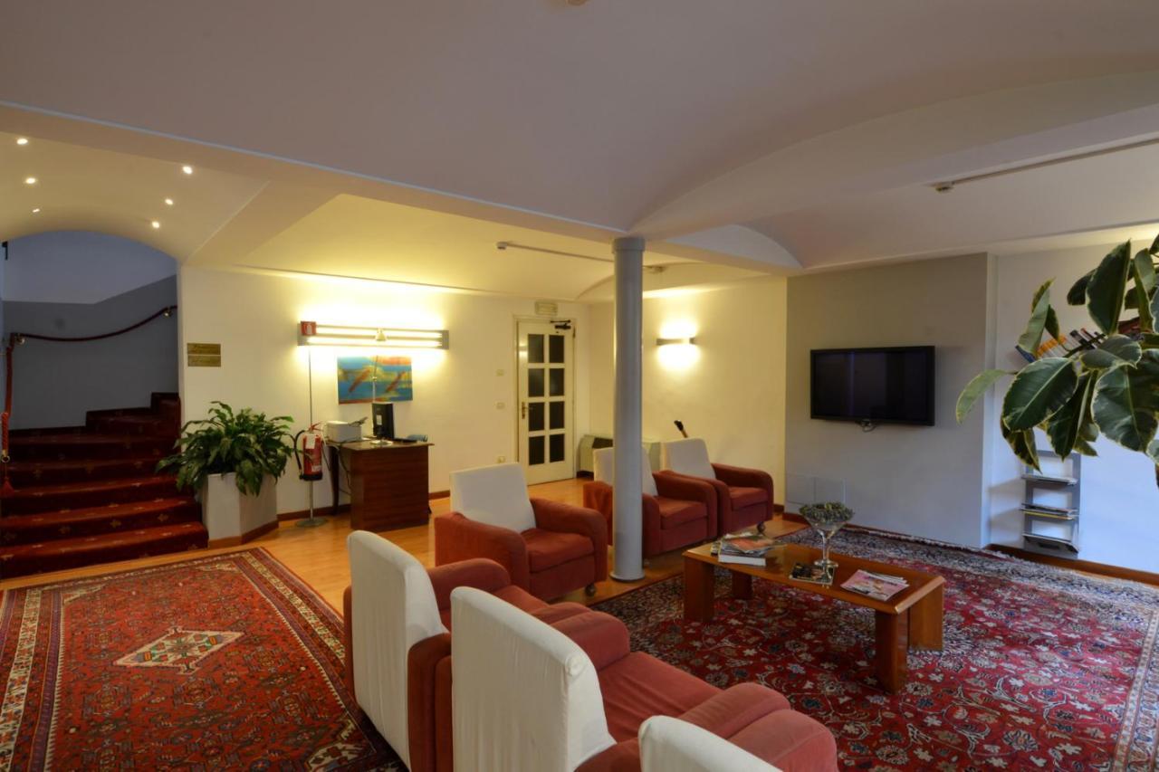 Hotel Due Ragni Villorba Bagian luar foto