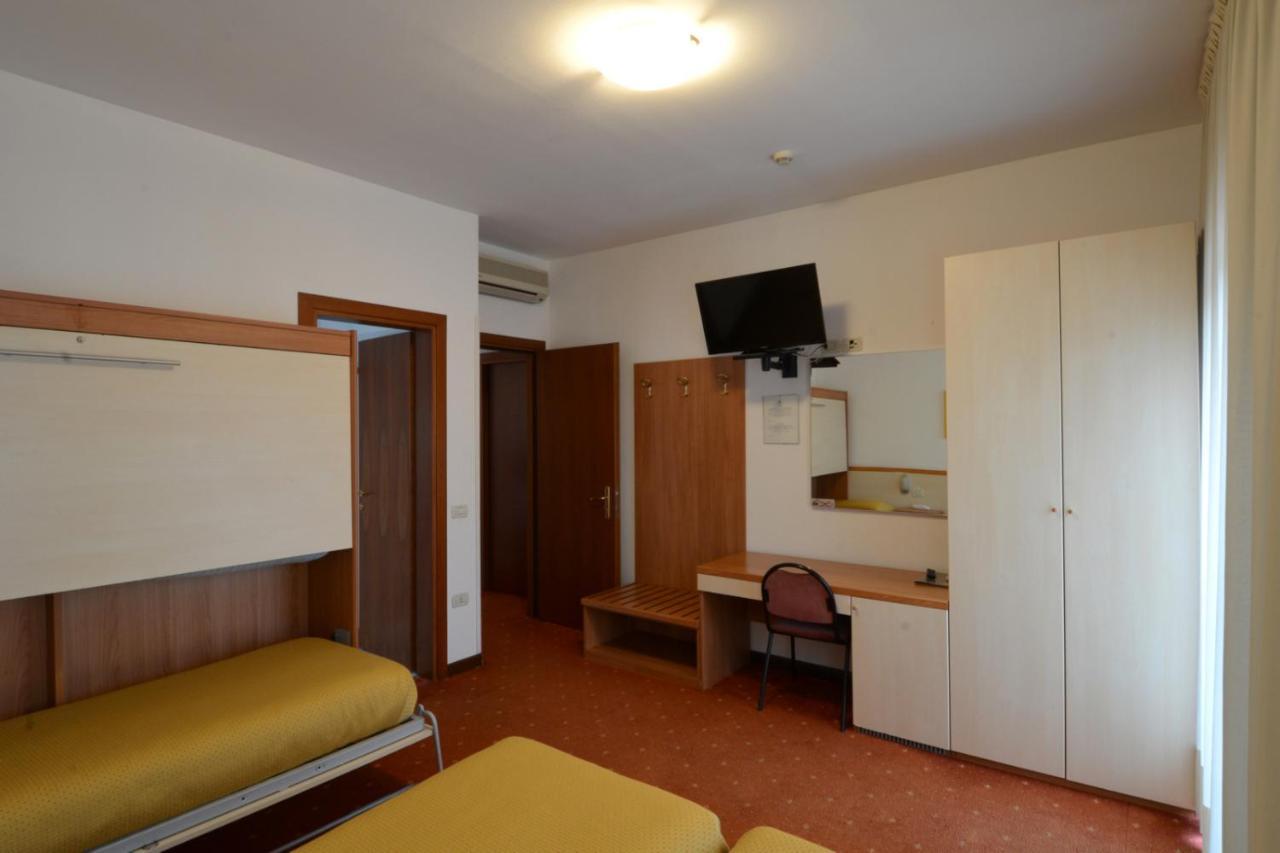 Hotel Due Ragni Villorba Bagian luar foto