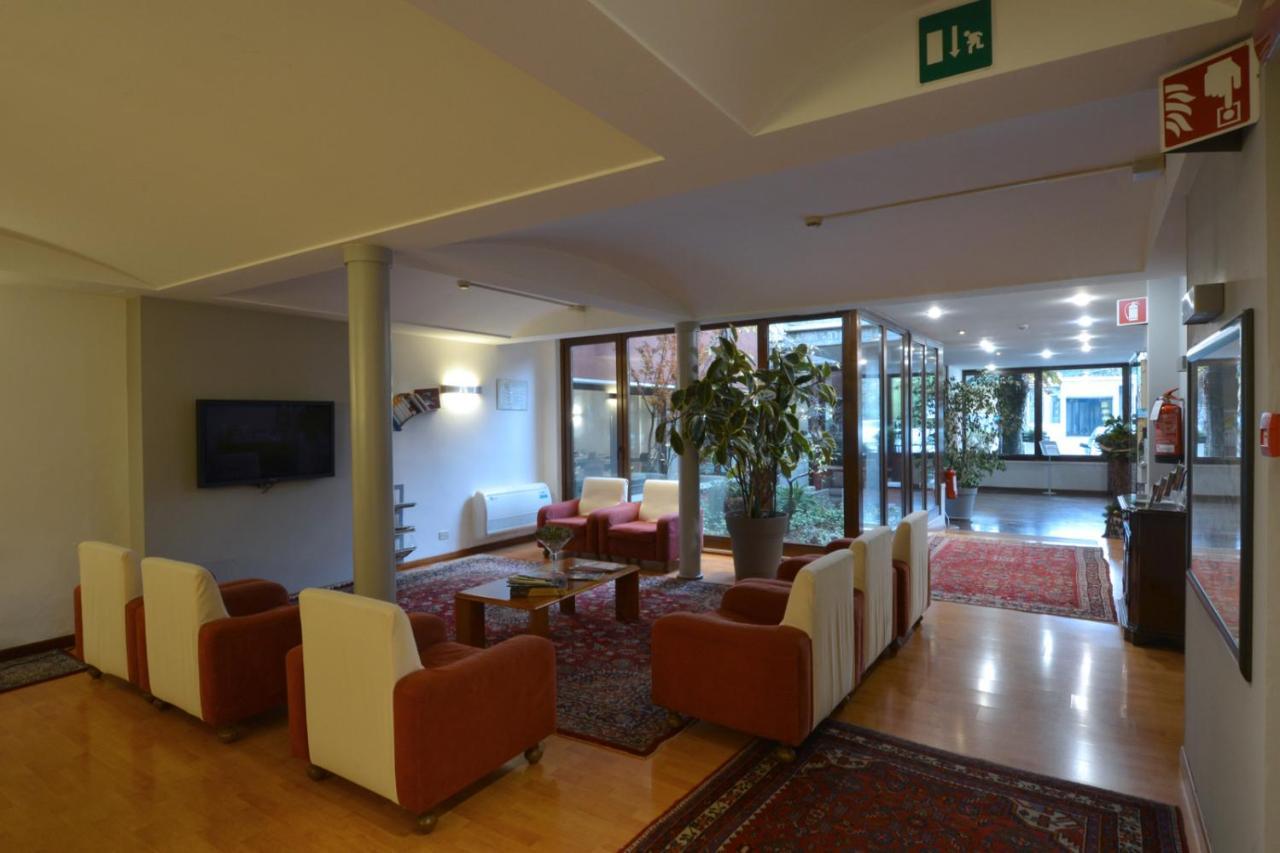 Hotel Due Ragni Villorba Bagian luar foto